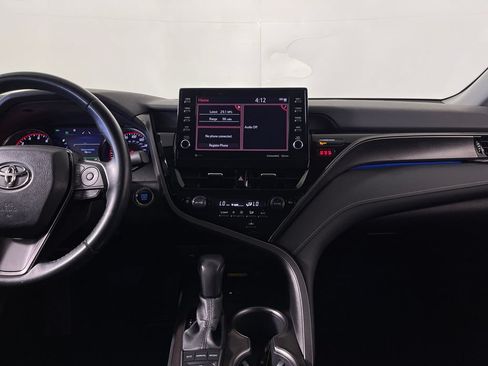 Certified 2022 Toyota Camry XSE FWD image 15