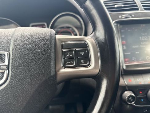 Used 2020 Dodge Journey Crossroad w/ Popular Equipment Group FWD image 19