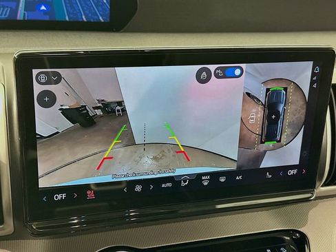 New 2026 Ford Expedition Active image 10