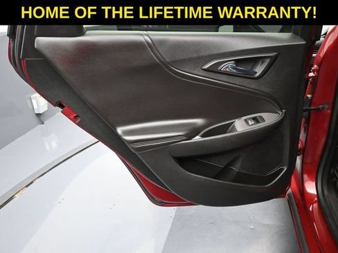 Used 2019 Chevrolet Malibu LT w/ Leather Package FWD image 35