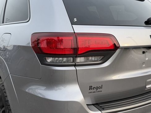 Used 2021 Jeep Grand Cherokee High Altitude RWD image 11
