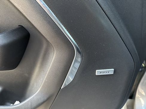 Used 2021 GMC Yukon SLT image 11