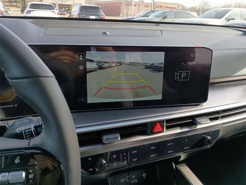 New 2026 Kia Sorento LX image 23