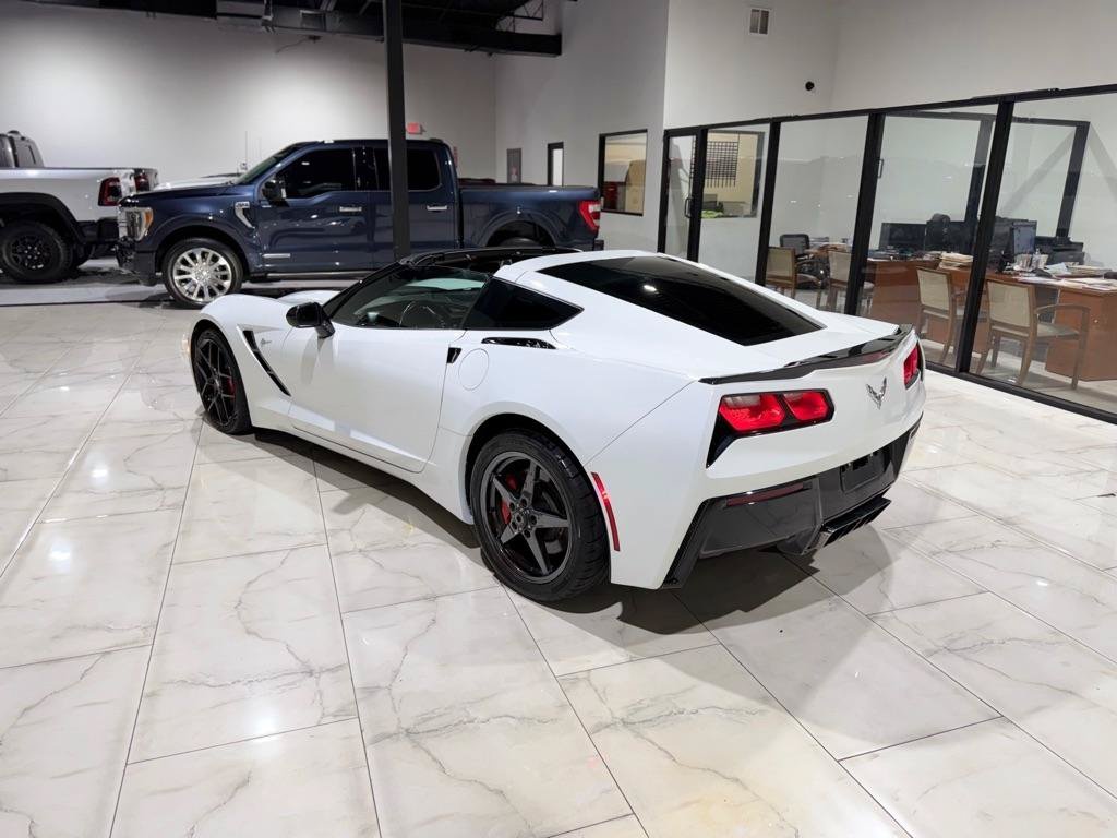 Used 2017 Chevrolet Corvette Stingray Coupe w/ 1LT RWD image 11