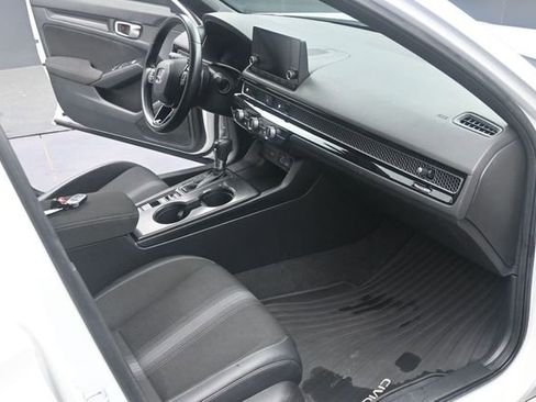 Used 2023 Honda Civic Sport image 24