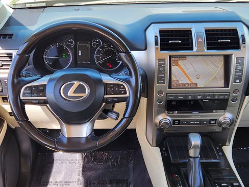 Used 2021 Lexus GX 460 Premium image 35