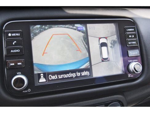 Used 2023 Nissan Kicks SR w/ SR Premium Package FWD image 25