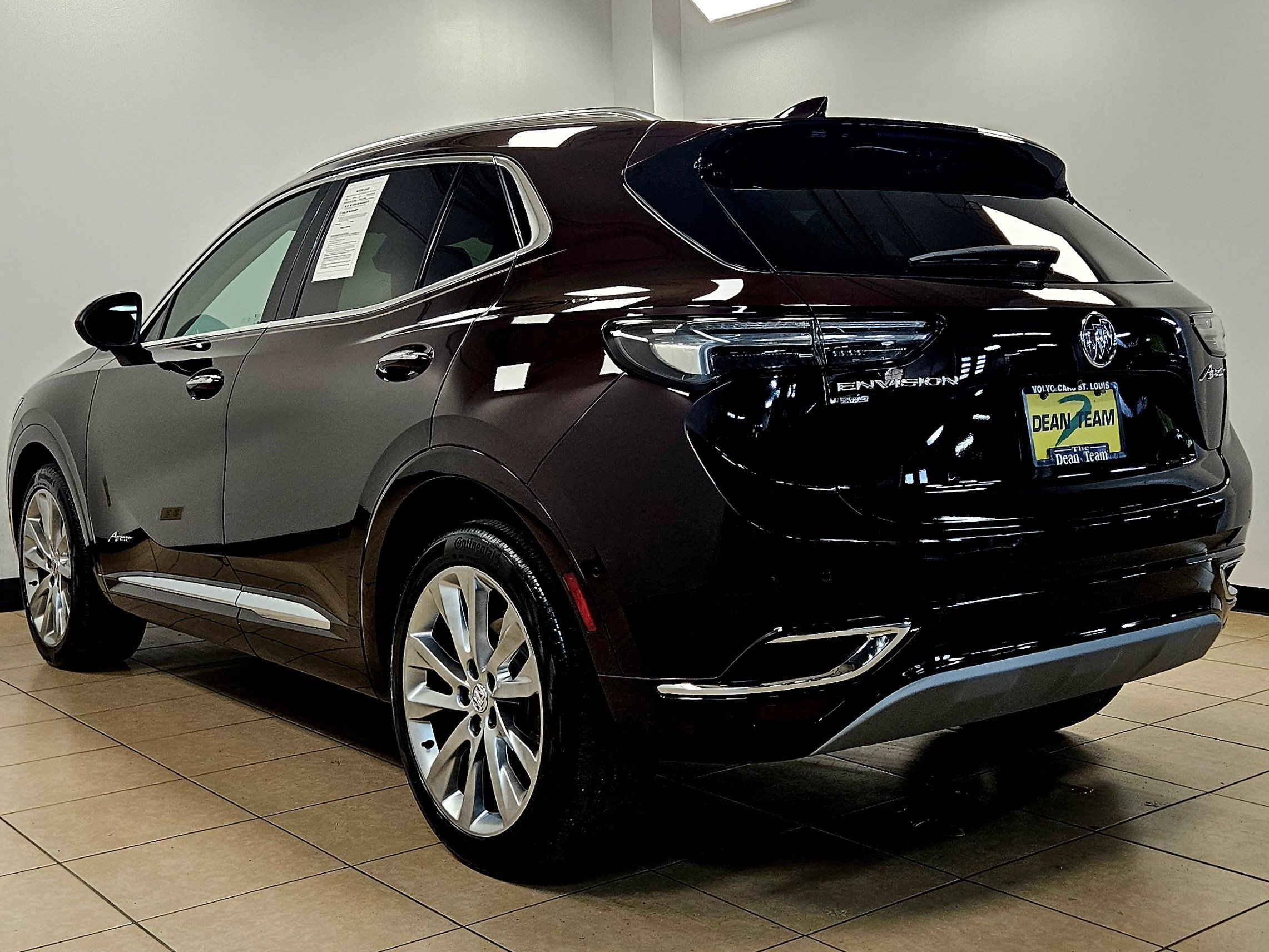 Used 2023 Buick Envision Avenir AWD/4WD image 6