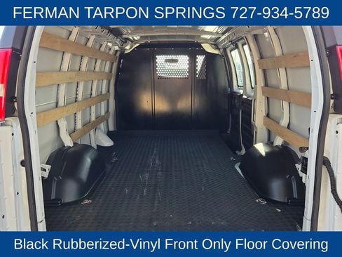 Used 2023 GMC Savana 2500 w/ Driver Convenience Package image 18