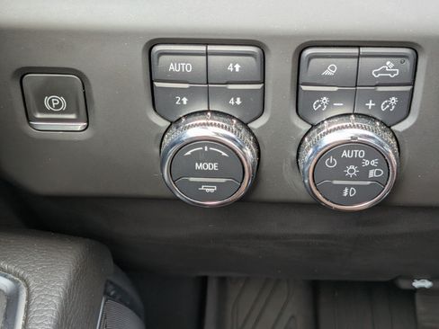 Certified 2023 GMC Sierra 1500 Denali w/ Technology Package AWD/4WD image 25