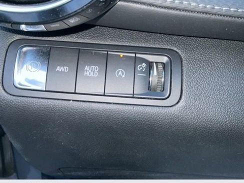 Used 2025 Chevrolet Equinox LT image 24