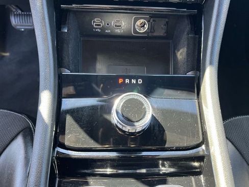 Used 2022 Jeep Grand Cherokee L Laredo AWD/4WD image 22