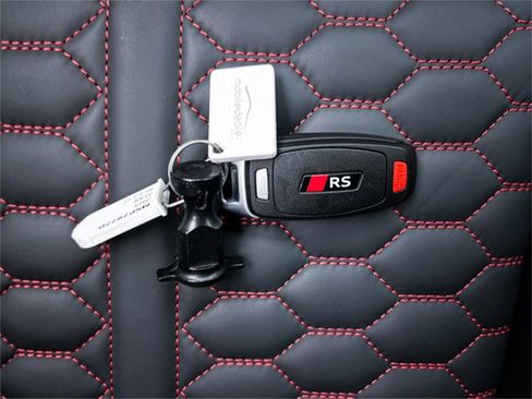 Used 2025 Audi RS 3 image 59