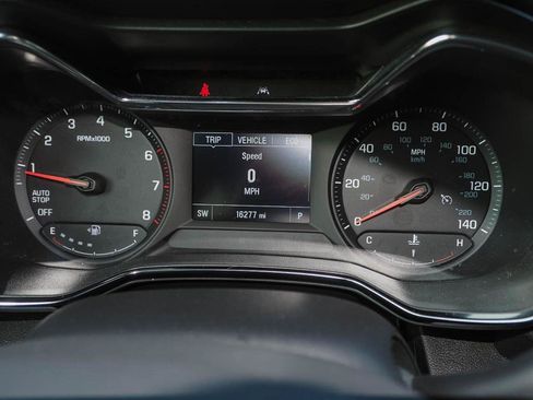 Used 2023 Chevrolet TrailBlazer LT w/ LPO, Blackout Package FWD image 15
