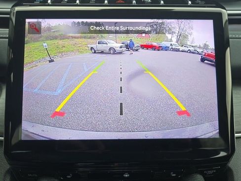 Used 2023 Jeep Grand Cherokee 4WD 4xe image 22