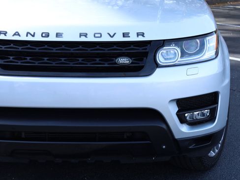 Used 2014 Land Rover Range Rover Sport Supercharged image 24