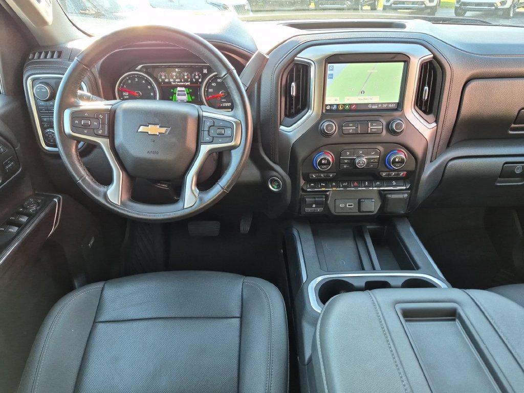 Used 2021 Chevrolet Silverado 1500 LTZ w/ LTZ Premium Package AWD/4WD image 29