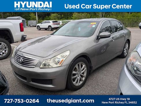 Used 2009 INFINITI G37 Journey w/ Premium Pkg RWD image 1