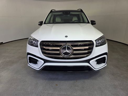 New 2026 Mercedes-Benz GLS 450 4MATIC image 2