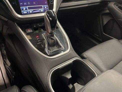 Certified 2022 Subaru Outback Limited image 25