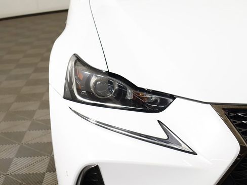 Used 2019 Lexus IS 300 F Sport image 15