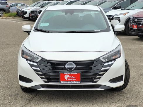 New 2025 Nissan Versa SV w/ Trunk Package image 2