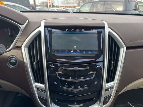 Used 2013 Cadillac SRX Luxury image 20