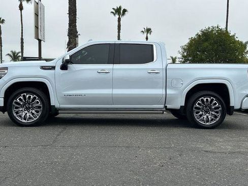 Used 2026 GMC Sierra 1500 Denali Ultimate AWD/4WD image 7