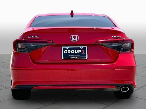 Used 2024 Honda Civic Sport image 5