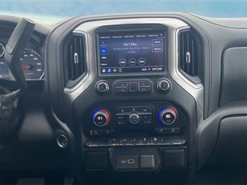 Certified 2021 Chevrolet Silverado 1500 LT image 10