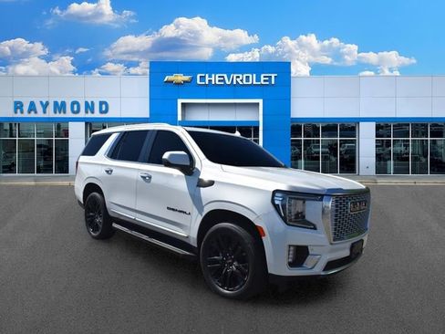 Used 2024 GMC Yukon Denali w/ Max Trailering Package AWD/4WD image 1