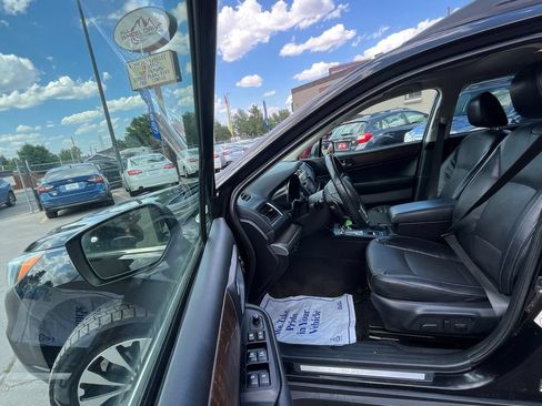 Used 2017 Subaru Outback 2.5i Limited AWD/4WD image 21