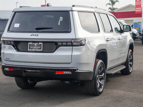 New 2026 Jeep Grand Wagoneer Limited w/ Convenience Group I image 4