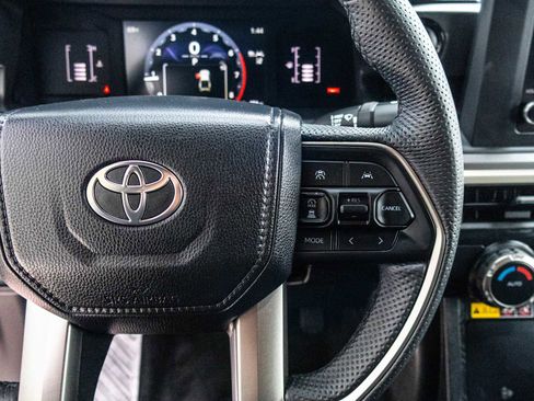 Certified 2025 Toyota Tacoma SR5 image 42