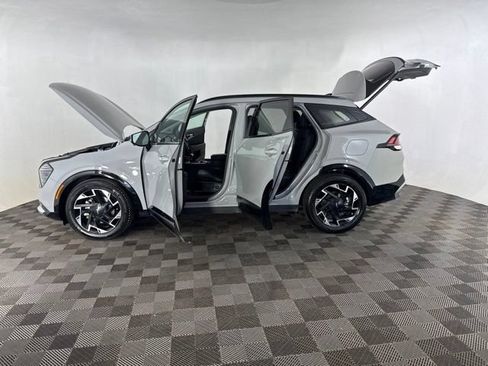 Certified 2023 Kia Sportage SX FWD image 11