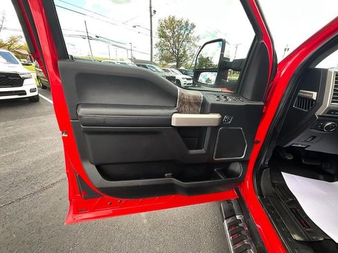 Used 2017 Ford F250 Lariat w/ Chrome Package AWD/4WD image 11