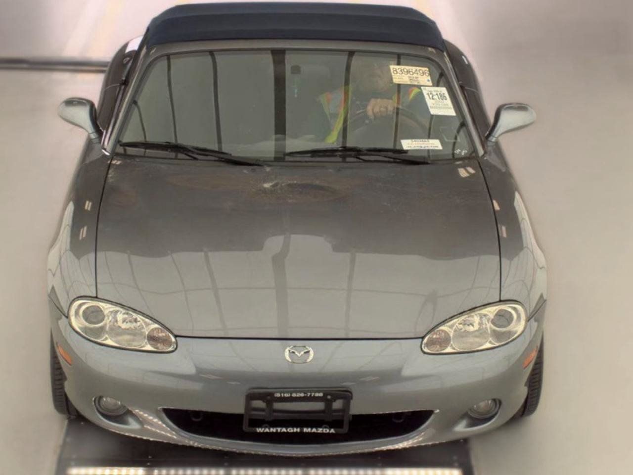 Used 2003 MAZDA MX-5 Miata RWD image 24