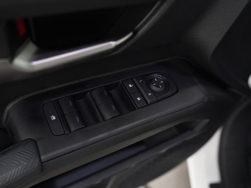 Used 2026 Toyota Tacoma TRD Off-Road AWD/4WD image 18