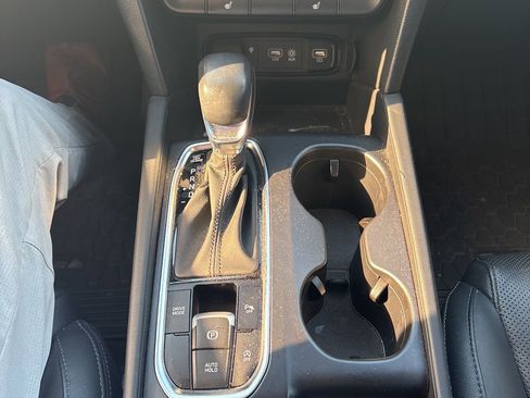 Used 2020 Hyundai Santa Fe SEL image 14