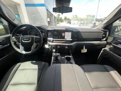 Used 2024 Chevrolet Silverado 1500 RST w/ All Star Edition Plus AWD/4WD image 2