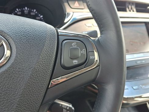 Used 2014 Toyota Avalon Limited FWD image 19