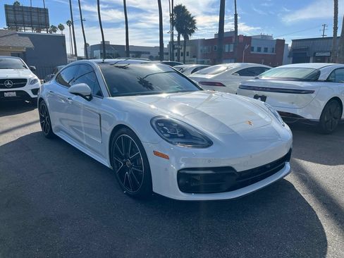 Used 2023 Porsche Panamera Platinum Edition RWD image 3