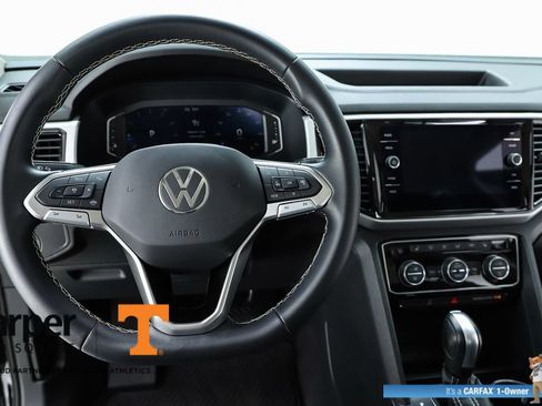 Used 2023 Volkswagen Atlas SE w/ Black Wheel Package FWD image 20