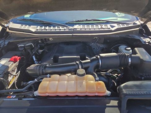 Used 2017 Ford F150 XLT image 12