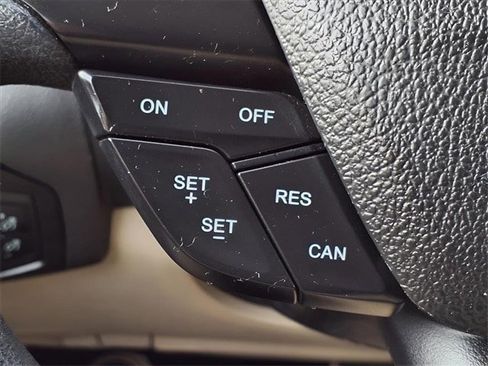 Used 2015 Ford Focus SE image 18