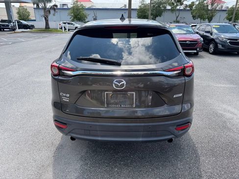 Used 2018 MAZDA CX-9 Touring w/ Touring Premium Package FWD image 6