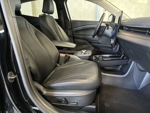 Used 2024 Ford Mustang Mach-E Premium image 30
