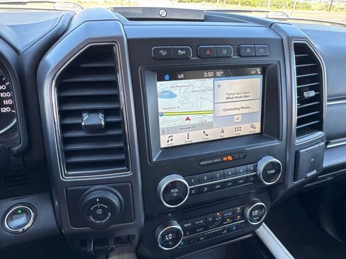 Used 2018 Ford Expedition Max Platinum AWD/4WD image 28