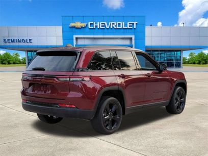 Used 2024 Jeep Grand Cherokee Altitude