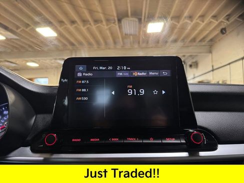 Certified 2023 Kia Forte LXS w/ LXS Technology Package image 17